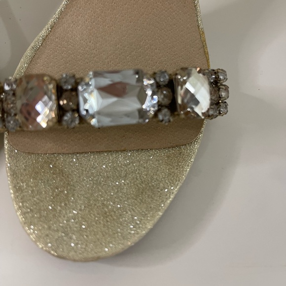 Zigi Soho gold metallic embellished strappy heeled sandal stiletto. Size 10. - Picture 6 of 8